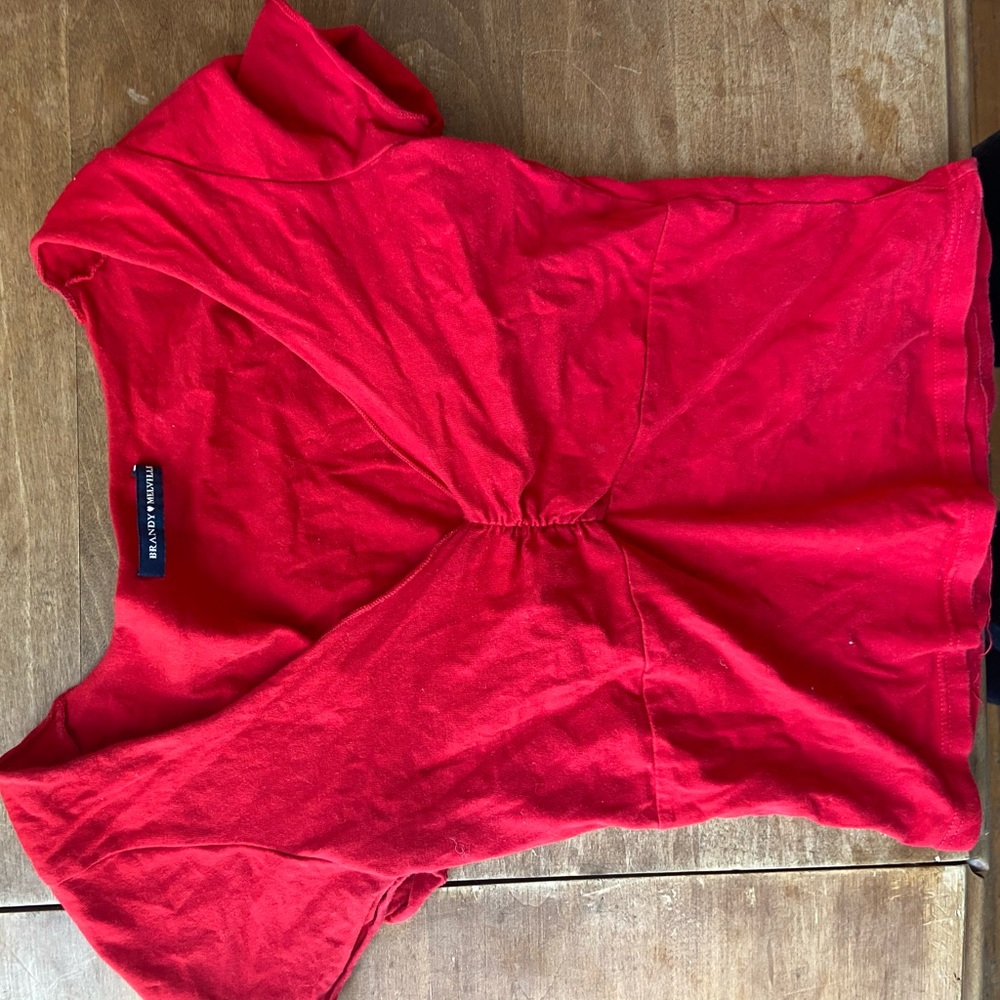 Brandy Melville t shirt